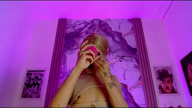 Aranza_Dollts_ webcam