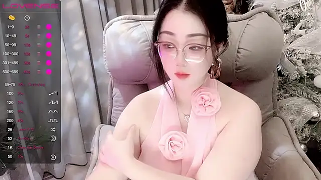 Monica-666888- webcam