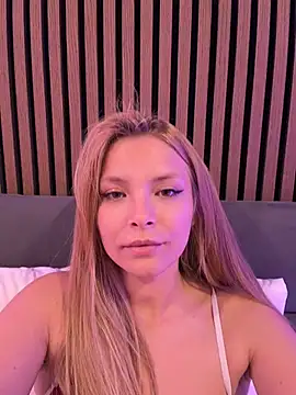 anastasiaaniess (F young) - I’m a bitchy princess 🙃😌