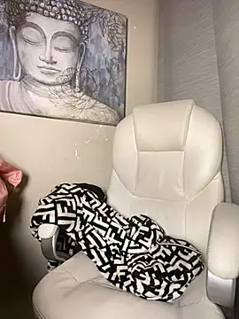 Cloe_pink1 webcam