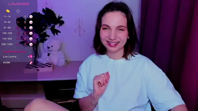 kindhazelhere_ - KindHazelHere_'s free webcam - UK Sex Cams