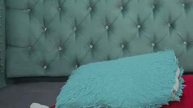 Marcelaa_fox webcam