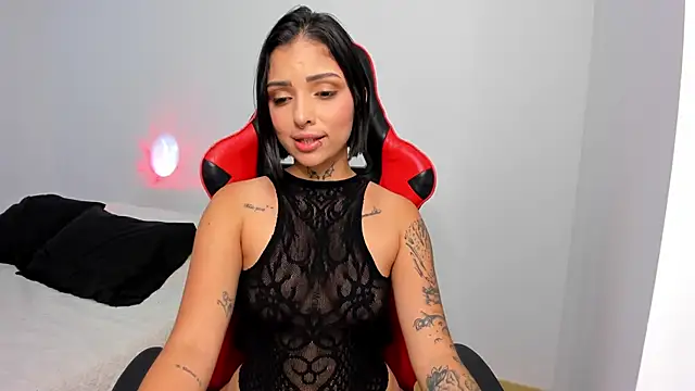 hannah_miltonn webcam