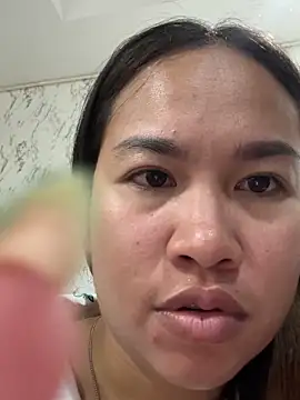 ponthip - Ponthip's free webcam