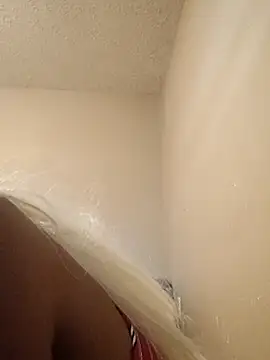 Jasmine_FullsShine webcam