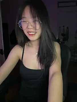 Emely-lysea webcam