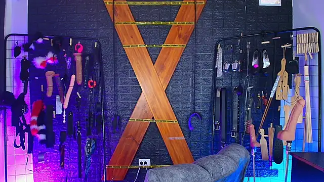 Mistress_lexi_bdsm webcam