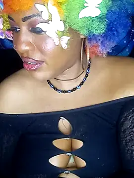 AmazonianMistress webcam