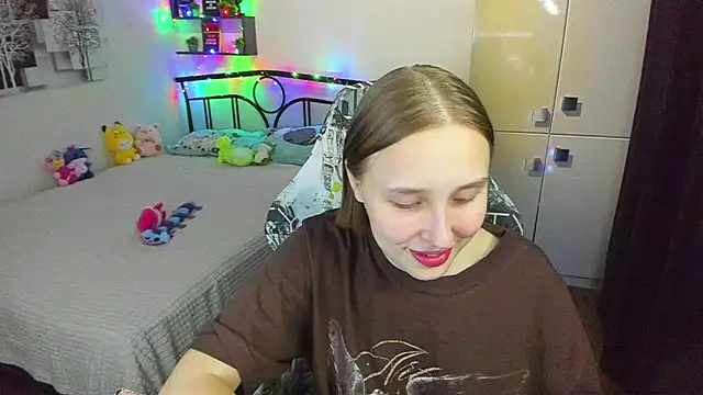 CrazyBitchInLace webcam