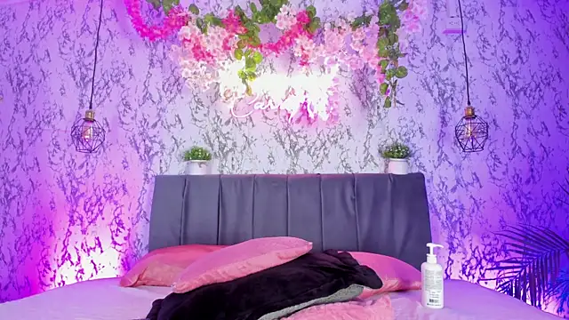 Bonny_and_carrot webcam