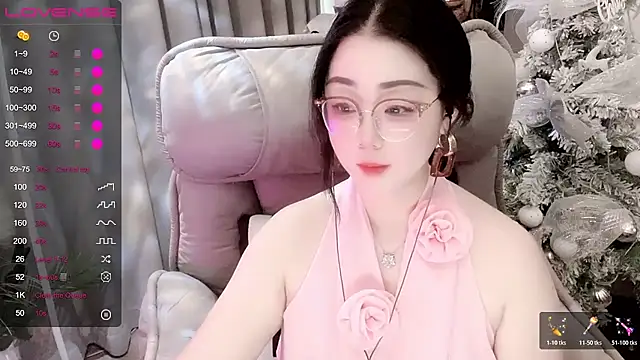 Monica-666888- webcam