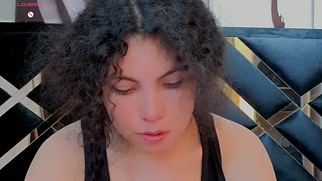 Zoe-yanin webcam