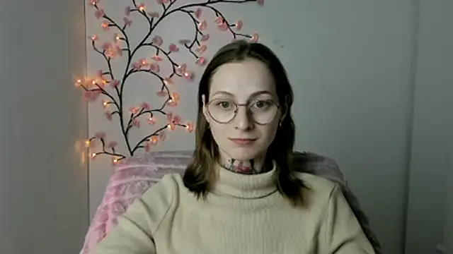 Esmi_Winter webcam