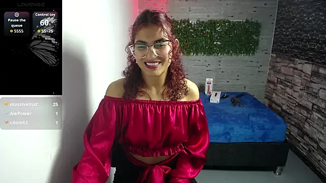 molly_bianco webcam