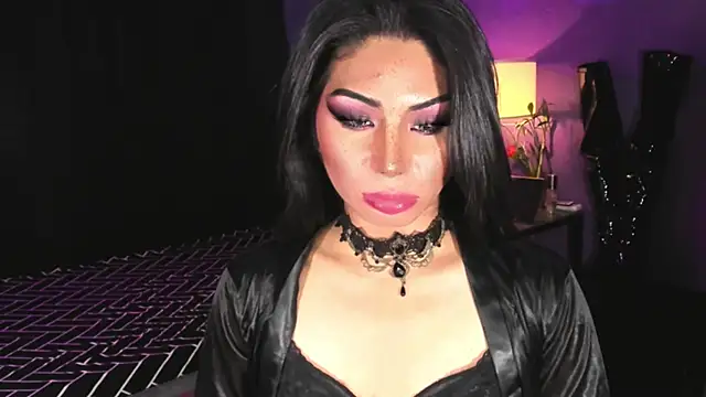 MaxxineMorenaTs webcam