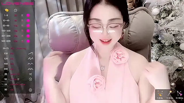 Monica-666888- webcam