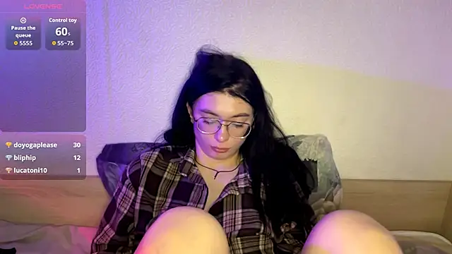 RenataBrought webcam