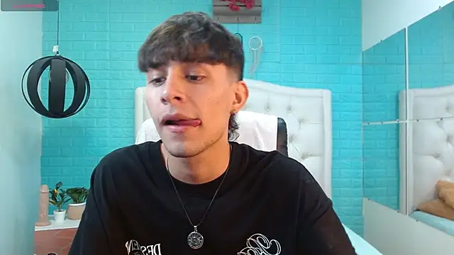 DraxBlade09 webcam