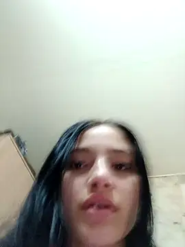 Virgin_Pussy_Love webcam