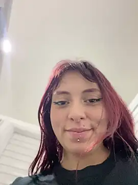 RojitasTeaseX_ webcam