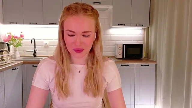 Veronika_Mitchel webcam