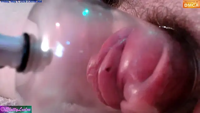 MissSluttyLeeloo webcam
