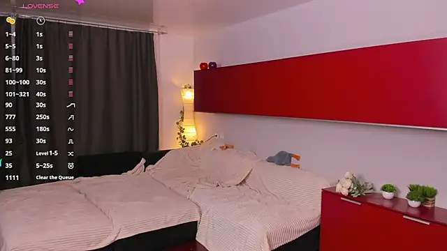odellafrake (F teen) - make my ass red