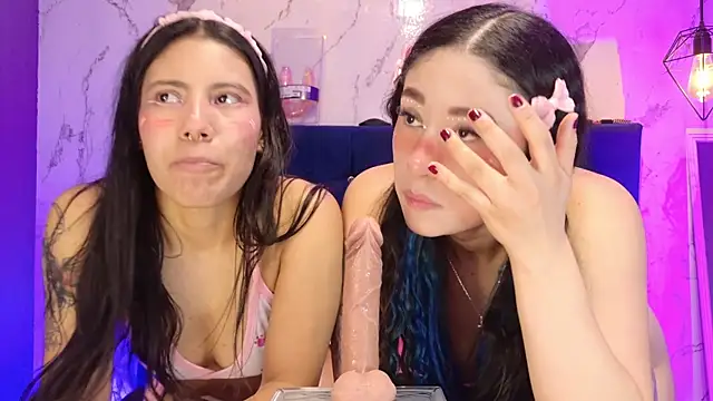 Dakotaa_Johnson webcam