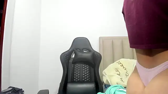 Chloemiller89 webcam