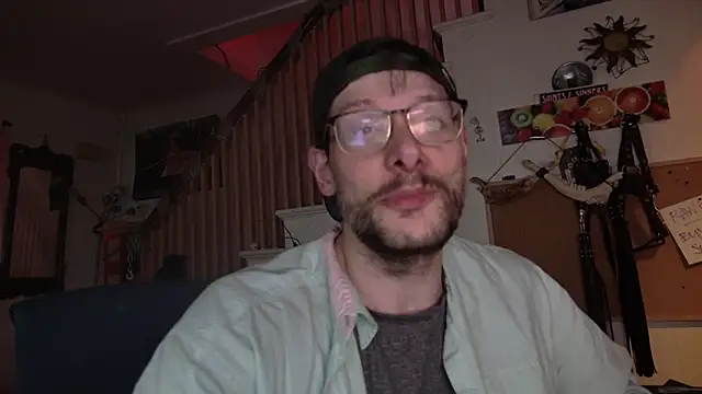 MasterDaddyCool webcam