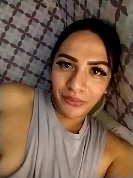 Yourbabyshane webcam