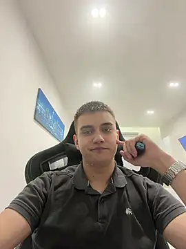 WARDEN_w webcam