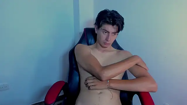 Dante_White webcam