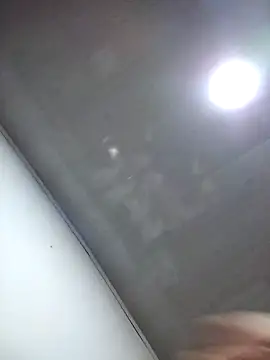 katty_42 (F teen) - Hands up tits out x1min