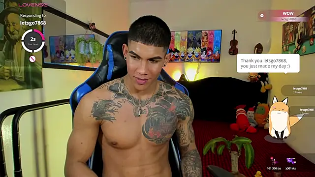 damian_latinxxx - Damian_latinxxx's free webcam - UK Sex Cams