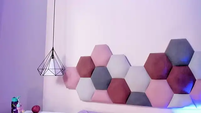 gahiabelucci - GahiaBelucci's free webcam - UK Sex Cams