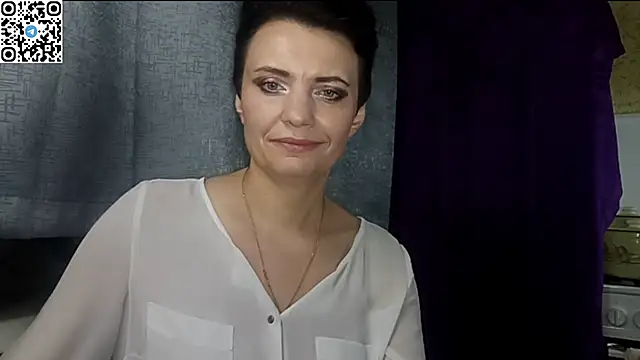 hotmamaqueen234 - HotMamaQueen234's free webcam - UK Sex Cams