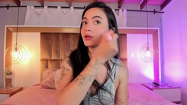 BrianaJhons19 webcam