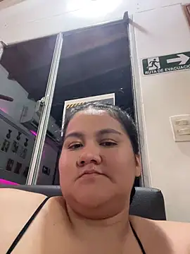 AmaranttayLunay webcam