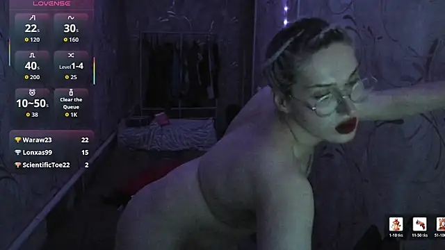 SweetBubbleQueen webcam