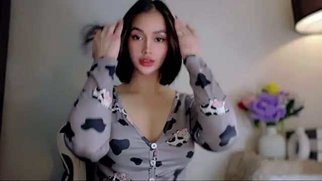Anna_HollyDoll webcam