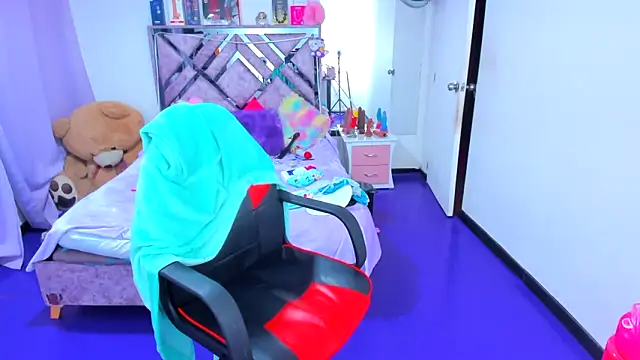 Luna_Analya webcam