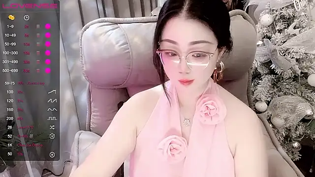 Monica-666888- webcam