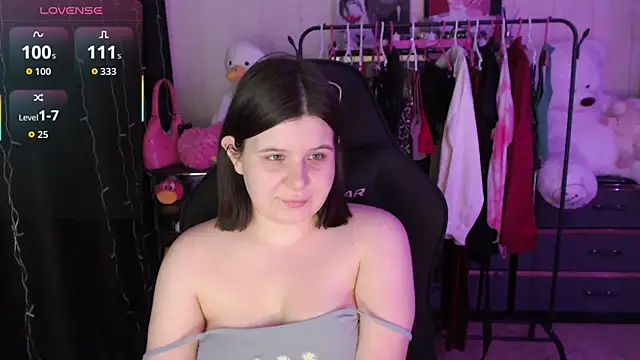AmyVibess webcam