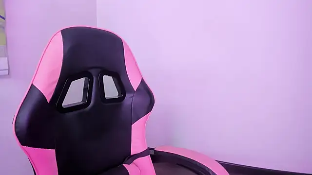 arianna_jannes - Arianna_Jannes's free webcam - UK Sex Cams