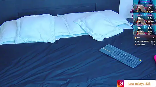 Lunamistyc webcam