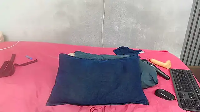 kinkynaghty webcam