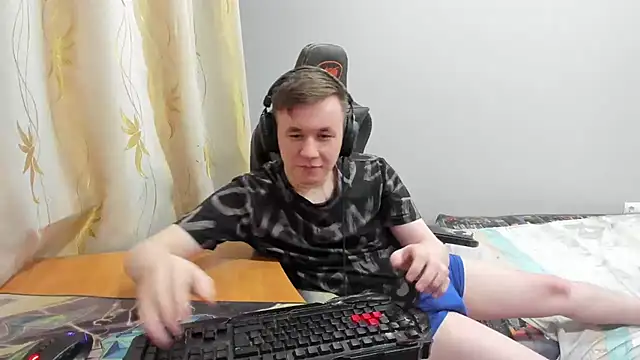 iliaskrislove webcam