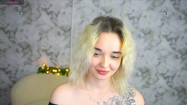 Ashley_S webcam