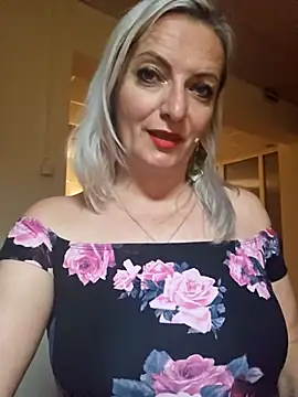 LadyTouch webcam